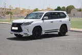 Lexus  LX 570  - S -  / 5.7 L